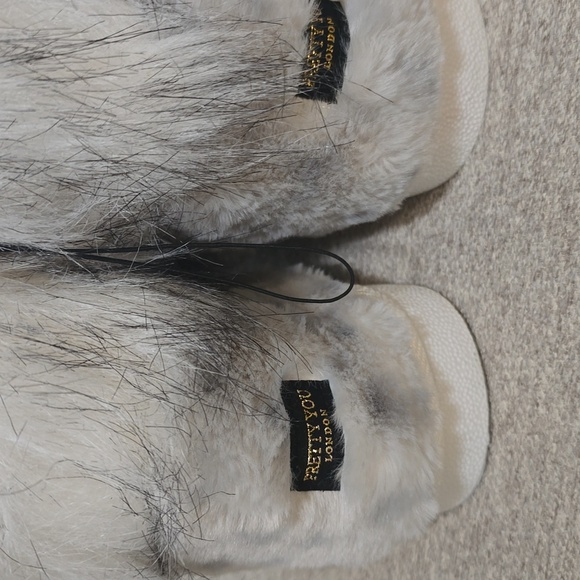 Pretty You London Fern in Snow Leopard Bootie Slippers - Picture 11 of 13